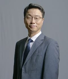 Junhyoung Cho